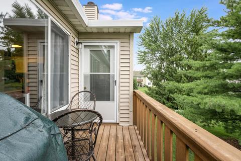 674 Thorntree Ct #D2, Bartlett, IL 60103 photo 20