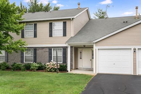 674 Thorntree Ct #D2, Bartlett, IL 60103 photo 2