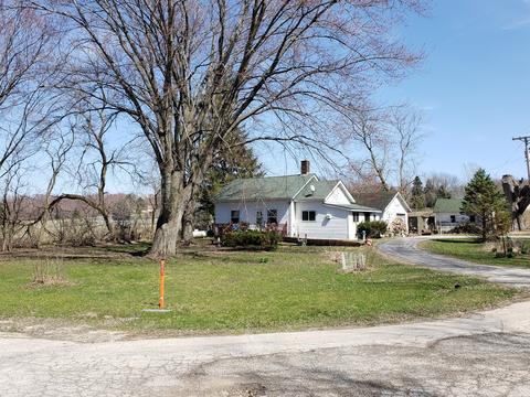 19018 Hebron Rd, Harvard, IL 60033 photo 1