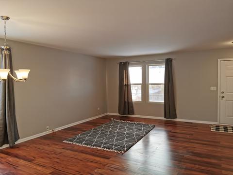 14445 Independence Dr, Plainfield, IL 60544 photo 3