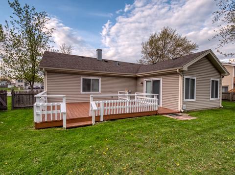 416 E Chippendale Dr, Bartlett, IL 60103 photo 16