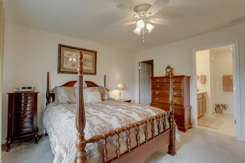 1105 Monroe Ave, Mchenry, IL 60050 photo 10