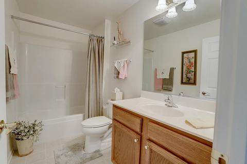 1105 Monroe Ave, Mchenry, IL 60050 photo 17