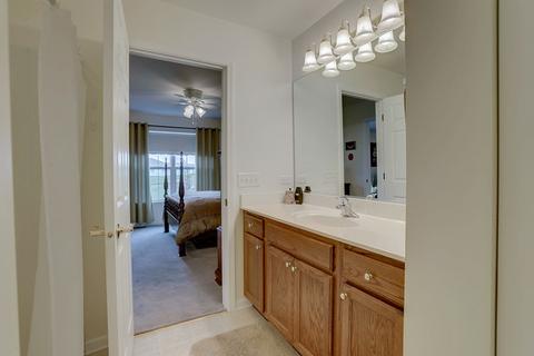1105 Monroe Ave, Mchenry, IL 60050 photo 12