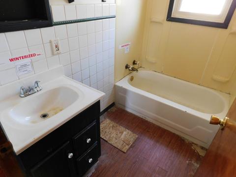 906 Douglas St, Morris, IL 60450 photo 11
