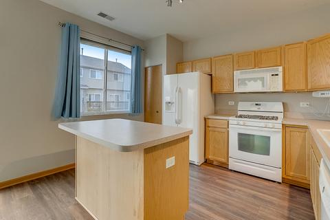 31772 N Pineview Blvd, Lakemoor, IL 60051 photo 6