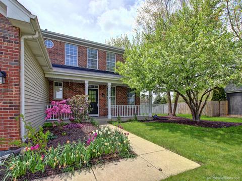 988 S Hampton Ct, Aurora, IL 60506 photo 2