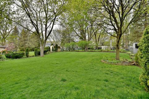 820 Francine Dr, Bartlett, IL 60103 photo 37
