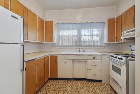 2216 S 23rd Ave, Broadview, IL 60155 photo 8