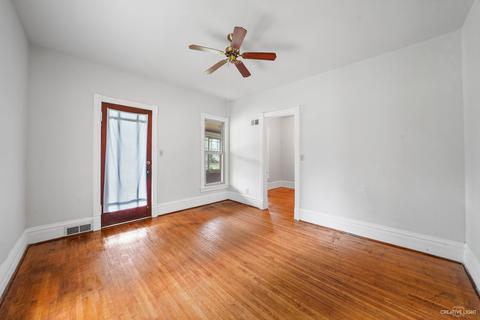 364 Dwight St, Elgin, IL 60120 photo 6