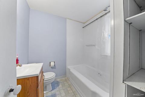 364 Dwight St, Elgin, IL 60120 photo 15