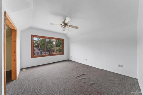 364 Dwight St, Elgin, IL 60120 photo 17