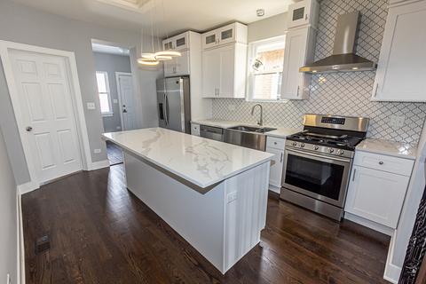 1648 E 85th Pl, Chicago, IL 60617 photo 6