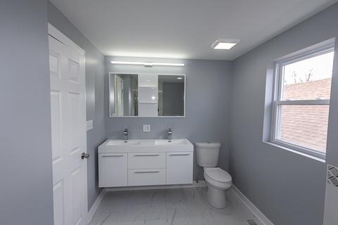 1648 E 85th Pl, Chicago, IL 60617 photo 19