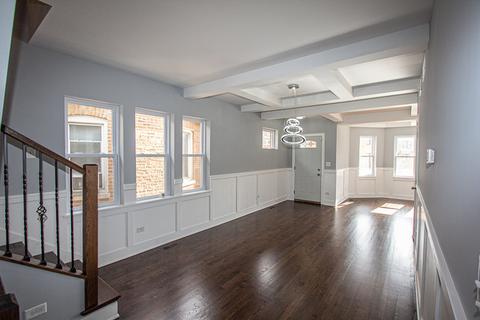 1648 E 85th Pl, Chicago, IL 60617 photo 2