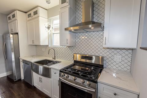 1648 E 85th Pl, Chicago, IL 60617 photo 9