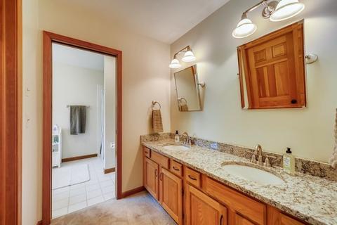 685 Spruce Tree Dr, Cary, IL 60013 photo 25