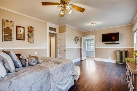 63 S Root St, Aurora, IL 60505 photo 17