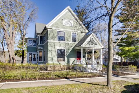 63 S Root St, Aurora, IL 60505 photo 1