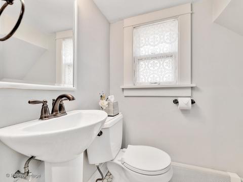 508 N Main St, Wheaton, IL 60187 photo 14
