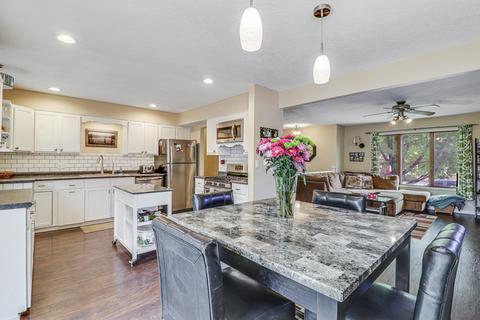 714 Lara Rd, Normal, IL 61761 photo 9