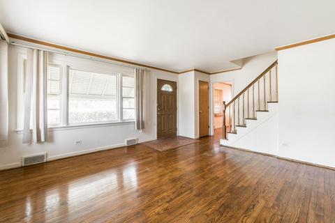 1044 Pitner Ave, Evanston, IL 60202 photo 5