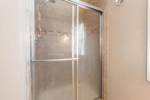 1044 Pitner Ave, Evanston, IL 60202 photo 20