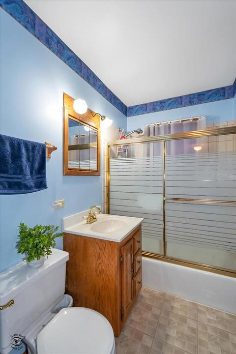 6818 S 77th Ave, Bridgeview, IL 60455 photo 20