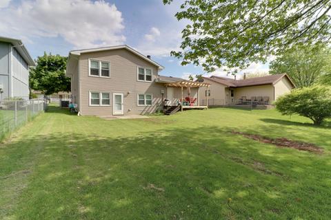 9 Cedar Ct, Bloomington, IL 61701 photo 5
