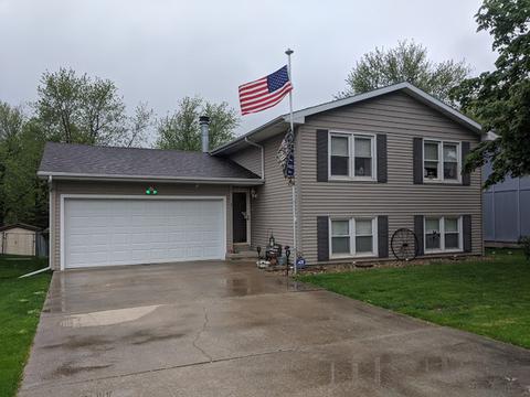 9 Cedar Ct, Bloomington, IL 61701 photo 1
