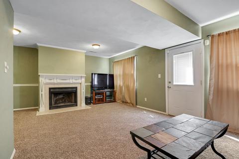 9 Cedar Ct, Bloomington, IL 61701 photo 7