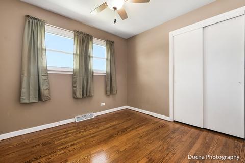 7336 S Sholer Ave, Bridgeview, IL 60455 photo 15