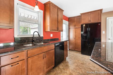 7336 S Sholer Ave, Bridgeview, IL 60455 photo 14