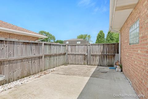 7336 S Sholer Ave, Bridgeview, IL 60455 photo 21