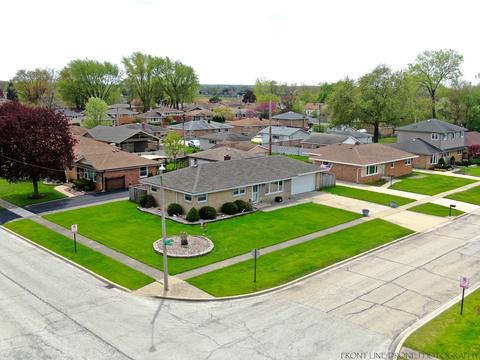 7336 S Sholer Ave, Bridgeview, IL 60455 photo 4