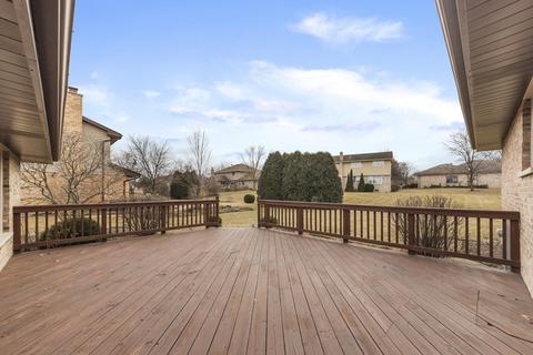449 Waterford Dr, Willowbrook, IL 60527 photo 20