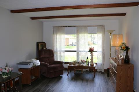 484 S Curtis Ave, Kankakee, IL 60901 photo 7