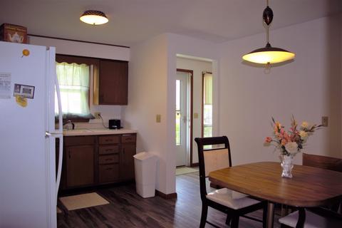 484 S Curtis Ave, Kankakee, IL 60901 photo 6