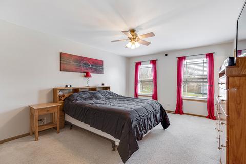 555 Foxford Rd, Bartlett, IL 60103 photo 16