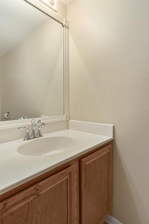 555 Foxford Rd, Bartlett, IL 60103 photo 15