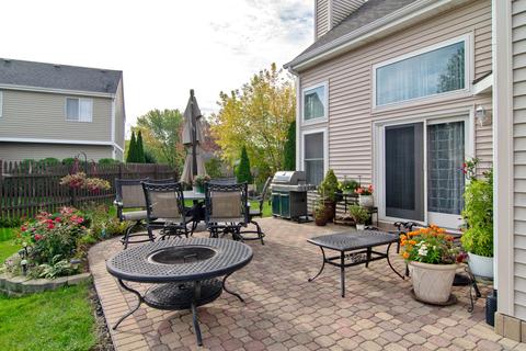 1451 Beaumont Cir, Bartlett, IL 60103 photo 13