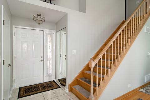 1451 Beaumont Cir, Bartlett, IL 60103 photo 2