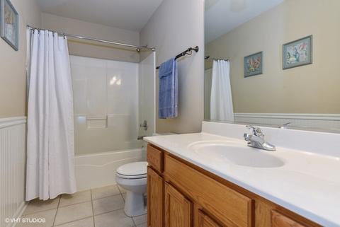 223 Hearthstone Dr, Bartlett, IL 60103 photo 19