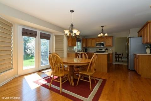 223 Hearthstone Dr, Bartlett, IL 60103 photo 8