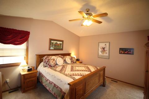 1604 Ashbrook Ct, Normal, IL 61761 photo 14