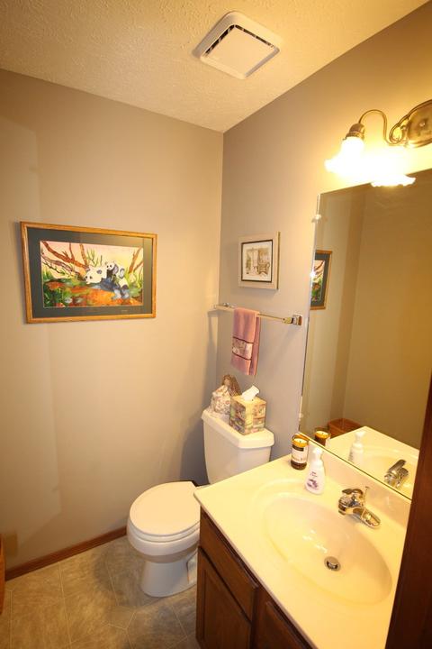 1604 Ashbrook Ct, Normal, IL 61761 photo 12