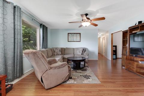 7 Linda Ln, Normal, IL 61761 photo 3