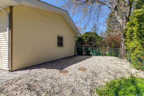 421 Northgate Rd, Lindenhurst, IL 60046 photo 27