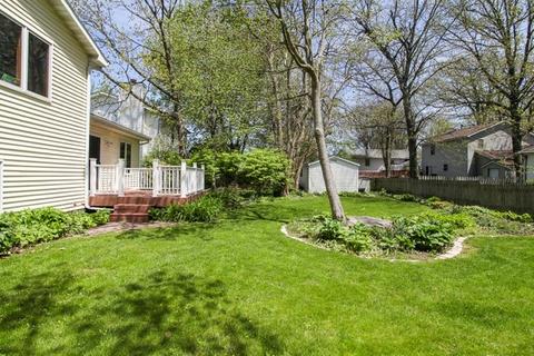 44 Edgewood Ct, Bloomington, IL 61701 photo 29