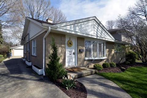 421 S Pine St, Mount Prospect, IL 60056 photo 1